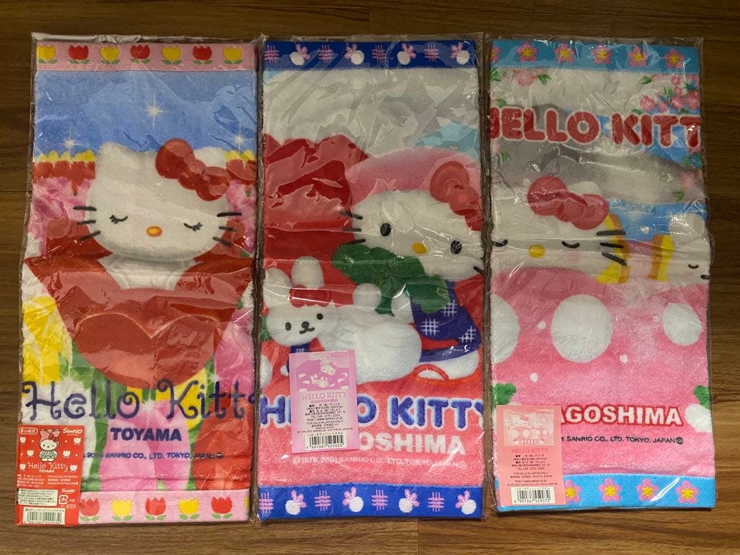 サンリオ ハローキティ ご当地キティ 根付けストラップ他タグ付き85個まとめ売り