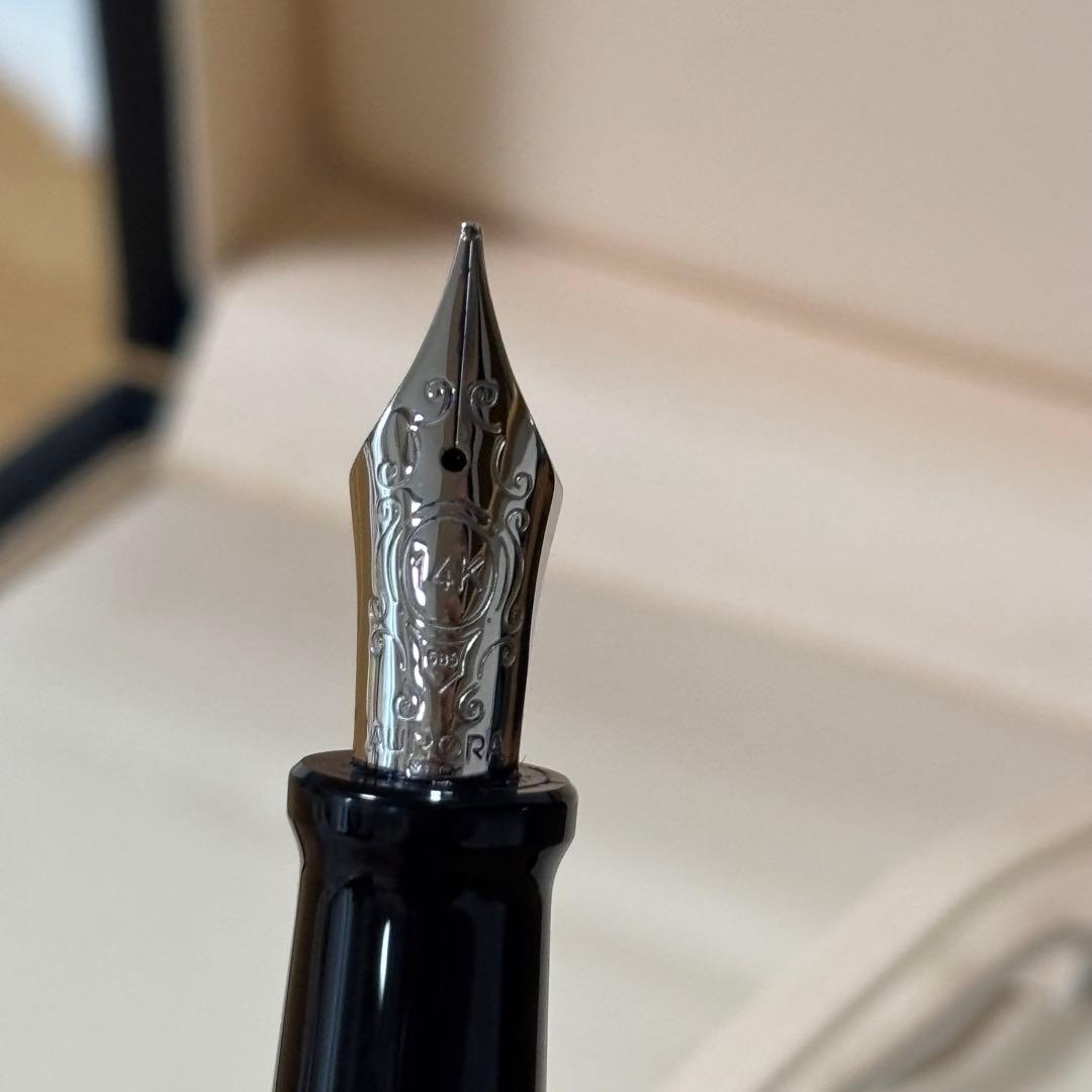 AURORA アウロラ　タレンタム　万年筆　ペン先14K 箱入