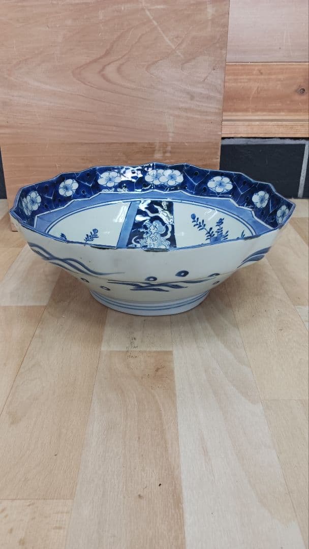 時代物　古伊万里　染付　大鉢　大皿　【昇龍梅花図】　箱付　江戸期