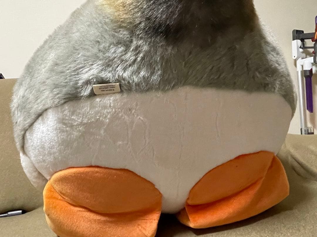 【デカすぎ！！】ピングー　めちゃデカ　特大ぬいぐるみ