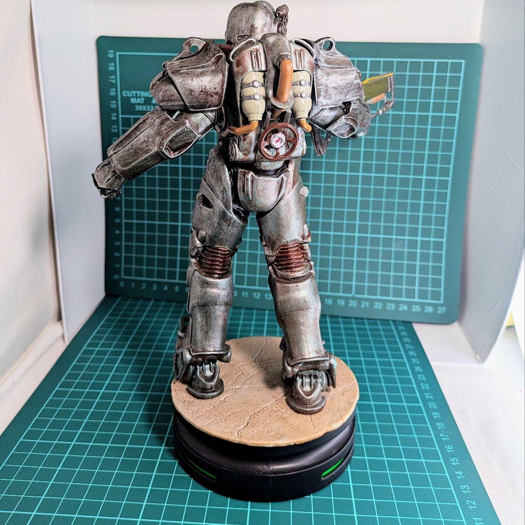 Fallout4 T-60 パワーアーマースタチュー フィギュア