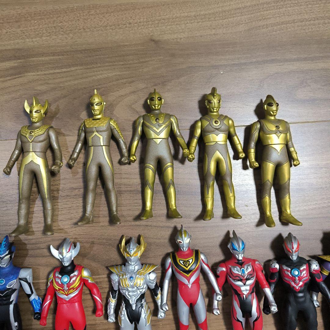 ウルトラマン ソフビ怪獣まとめ売り DXギンガスパーク バトルフィールドボックス