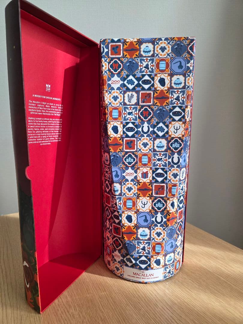 ザ・マッカラン　ア　ナイト　オンアース　インヘレス700ml新品未開封