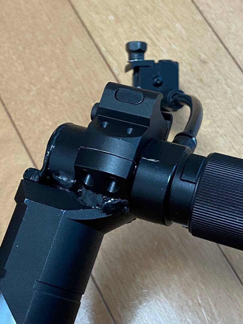 CO2レギュレータ フォアグリップタイプ 38g メーター付き外部ソース