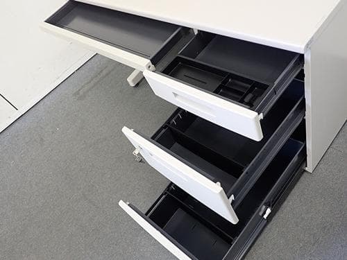 引取り限定　コクヨ　127片袖机　BS+　11-0619