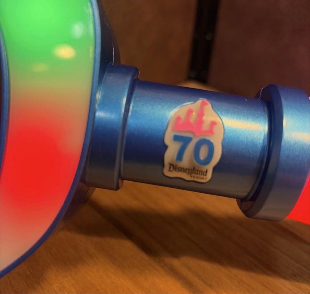 カリフォルニアディズニーランド　アメリカ限定 ７０周年 キー 鍵　ライトアップ