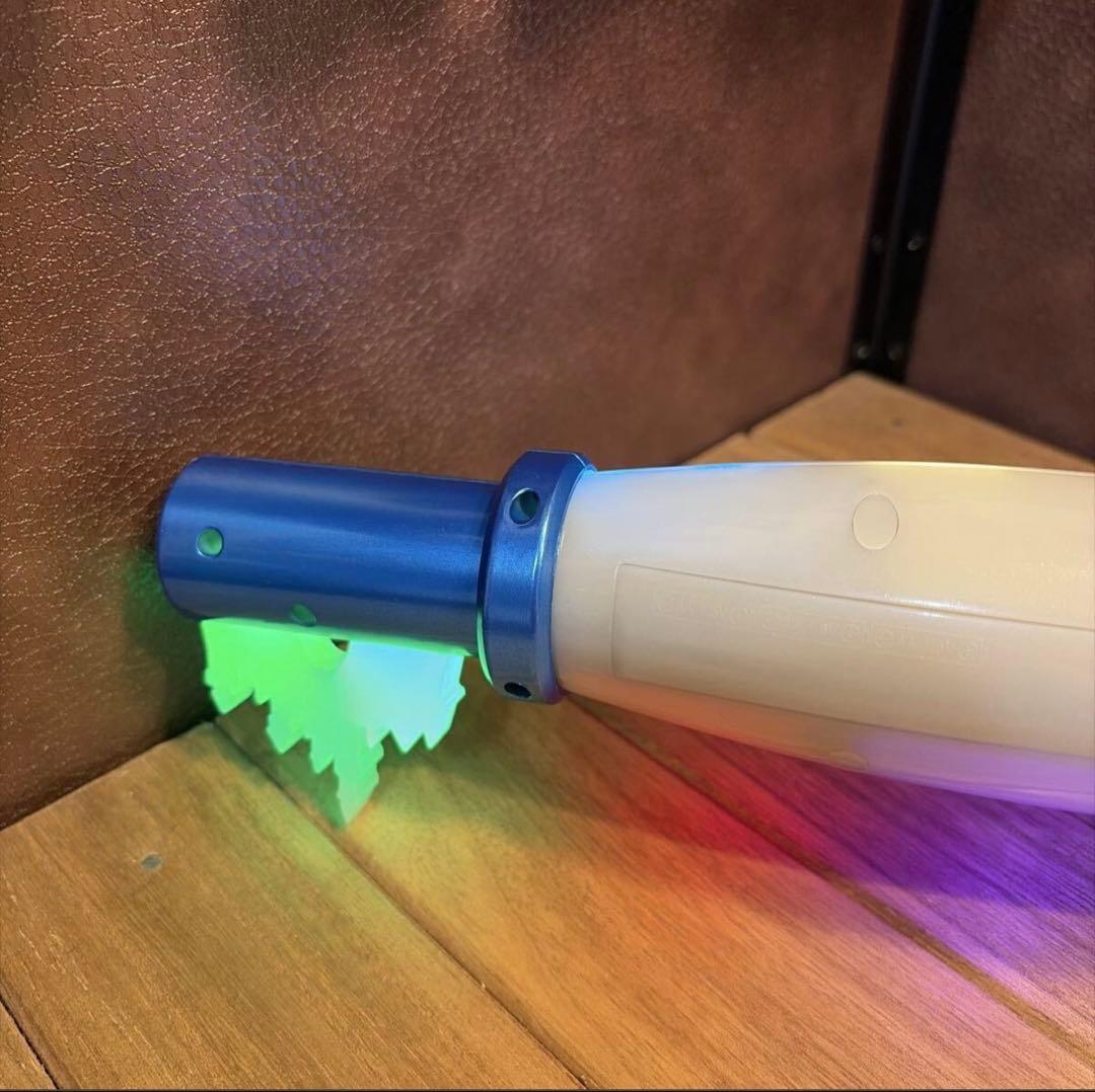 カリフォルニアディズニーランド　アメリカ限定 ７０周年 キー 鍵　ライトアップ