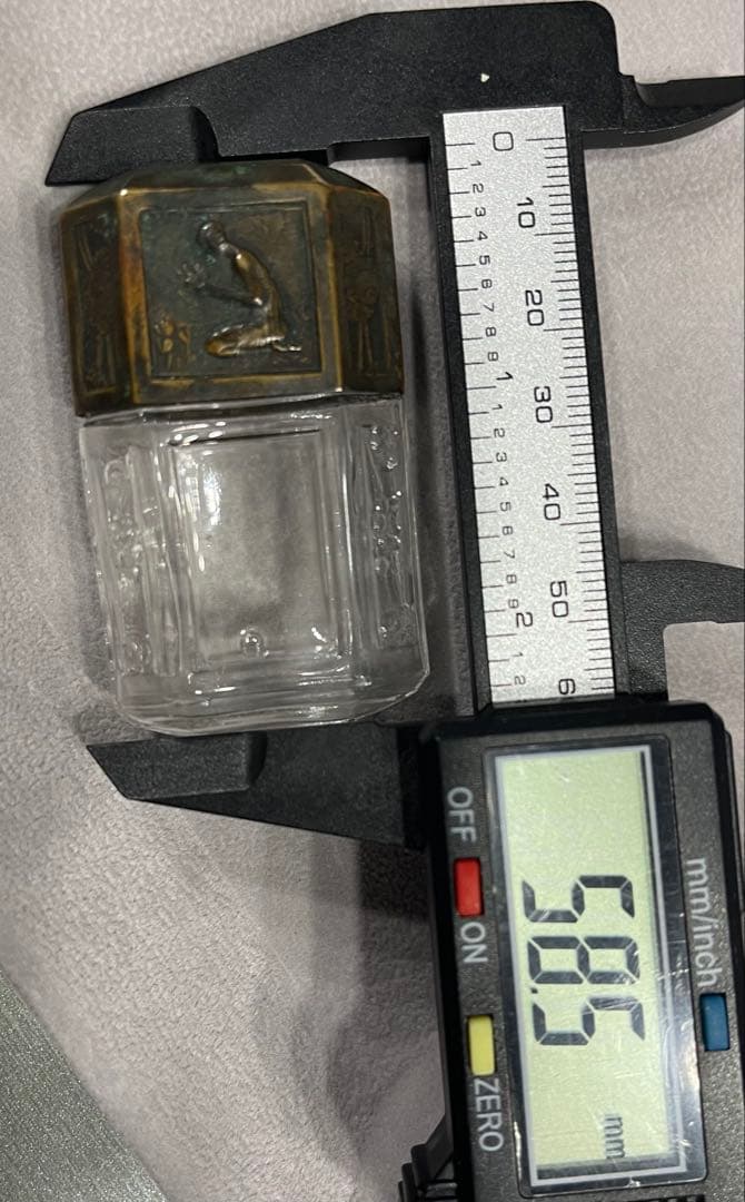 MARCEL PAUTOT アールデコ香水ボトル ガラスと金属 香水瓶 フランス