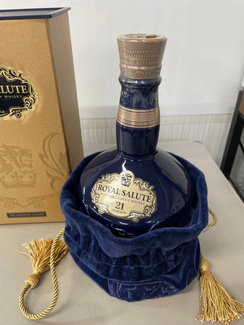 レア！ Salute 21年　ロイヤルサルート21 陶器　700ml