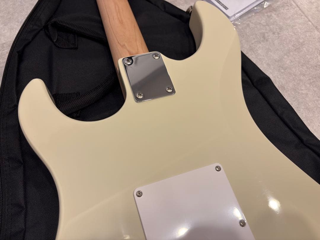 ヤマハ YAMAHA PACIFICA112V VW エレキギター ホワイト