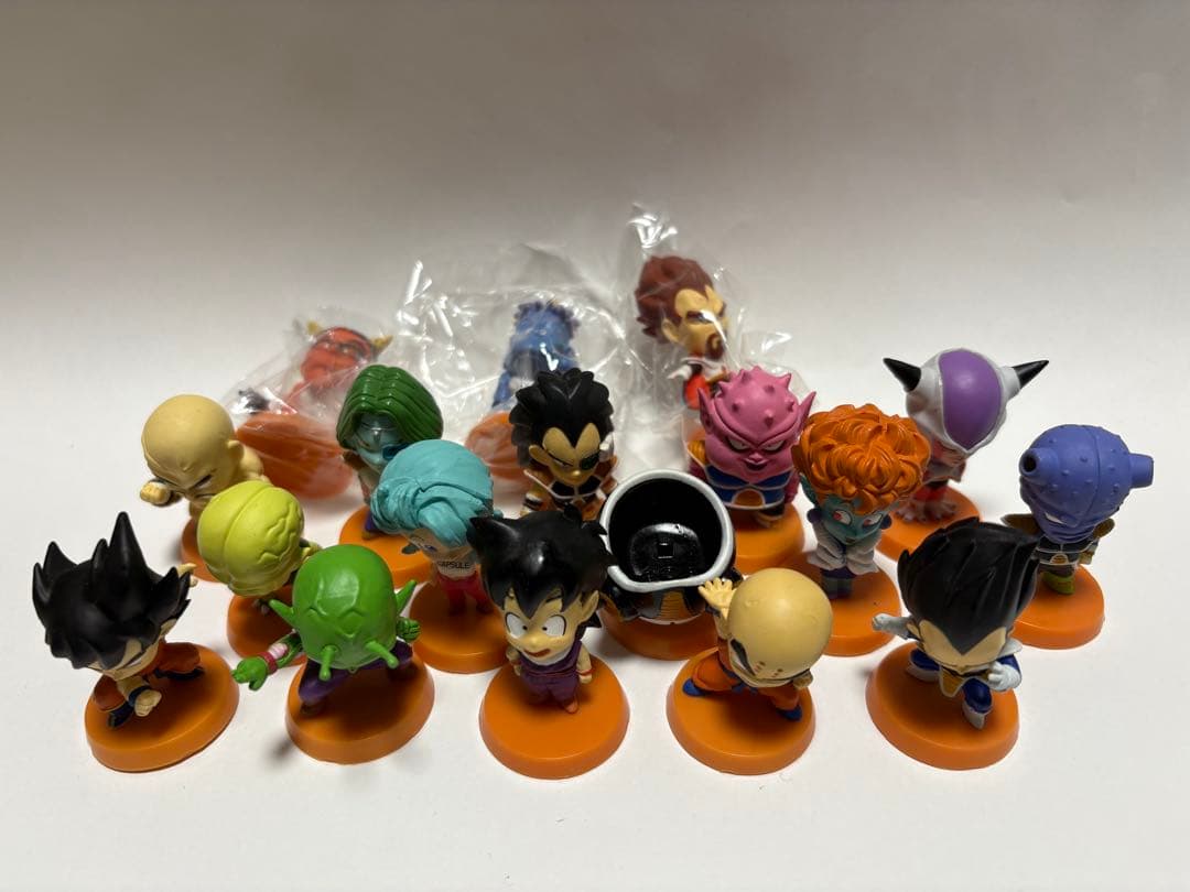 【極美品】アニメヒーローズドラゴンボールZVol.1 史上最強の戦士18体