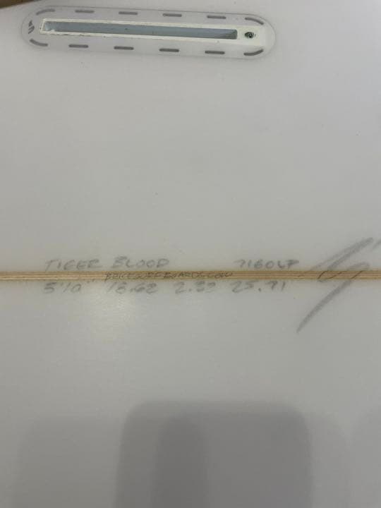 【美品中古サーフボード】 Brice シェイプ tiger blood