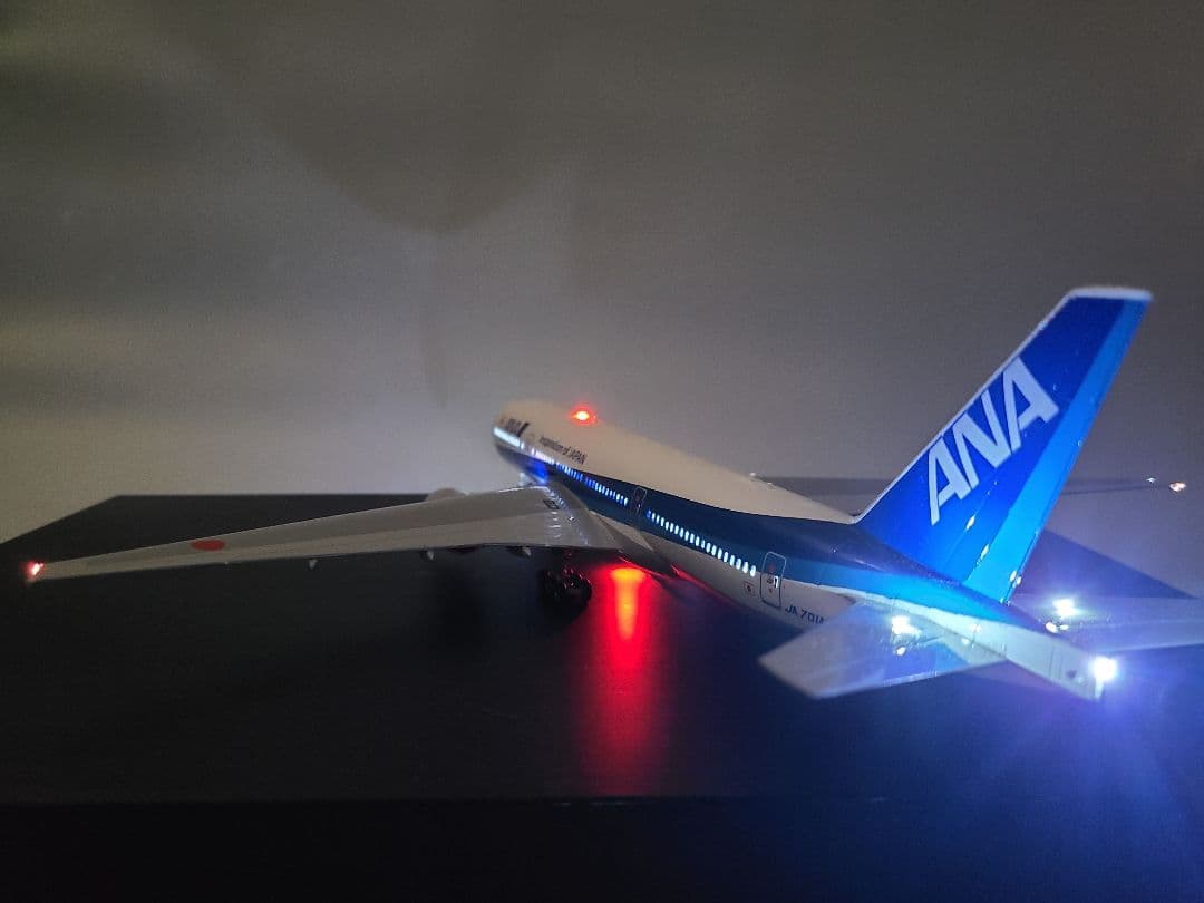 ANA BOEING 777-200ER LED仕様完成品