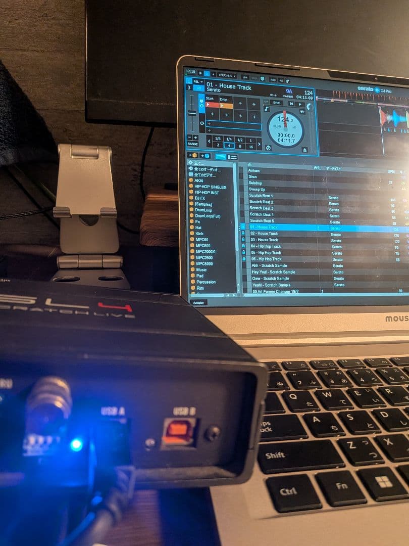 Rane SL4 DJインターフェース