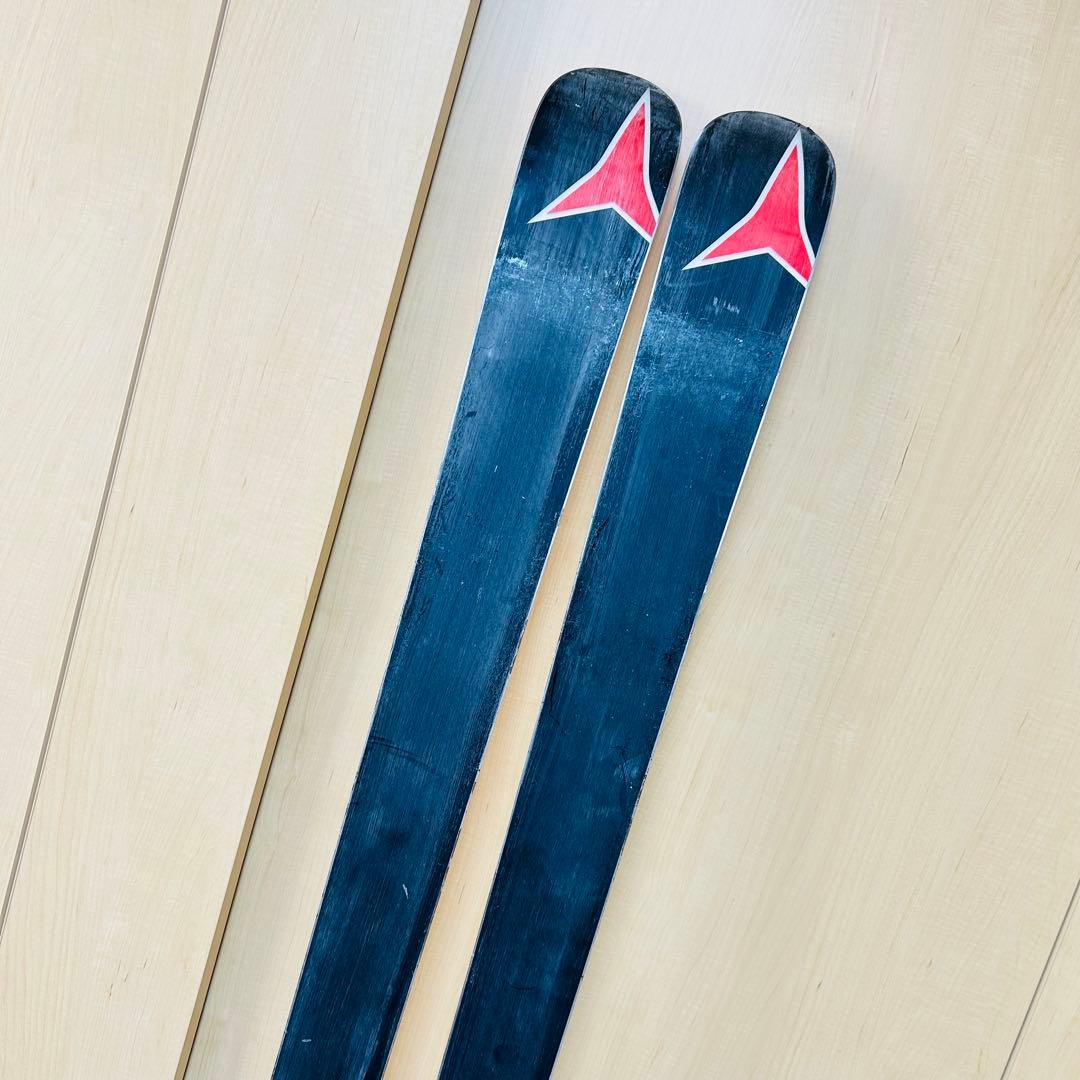 【送料無料】ATOMIC redster GS 186cm スキー板 アトミック