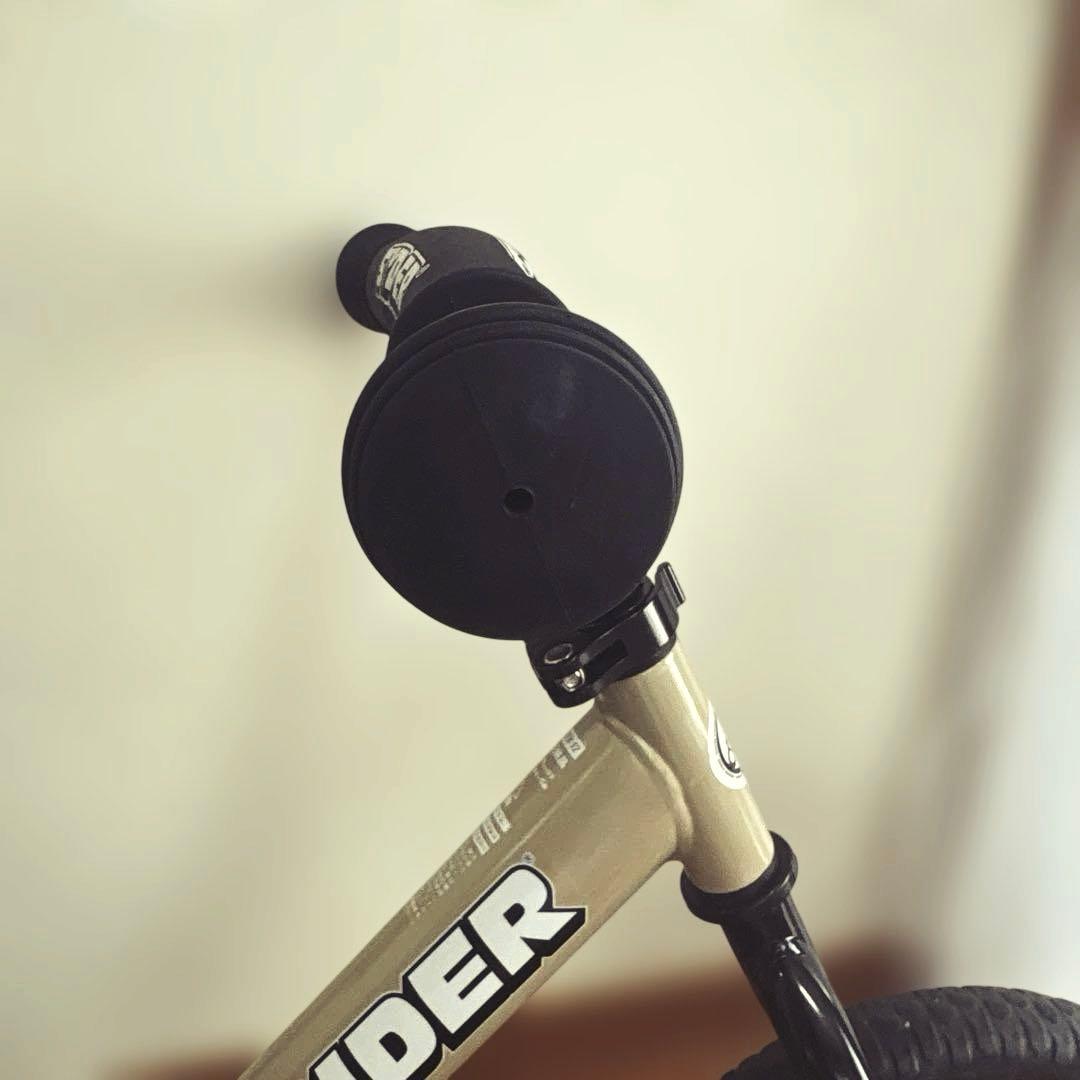 【xxさま専用】ストライダー サファリ 2024年限定色　スノーアタッチメント付