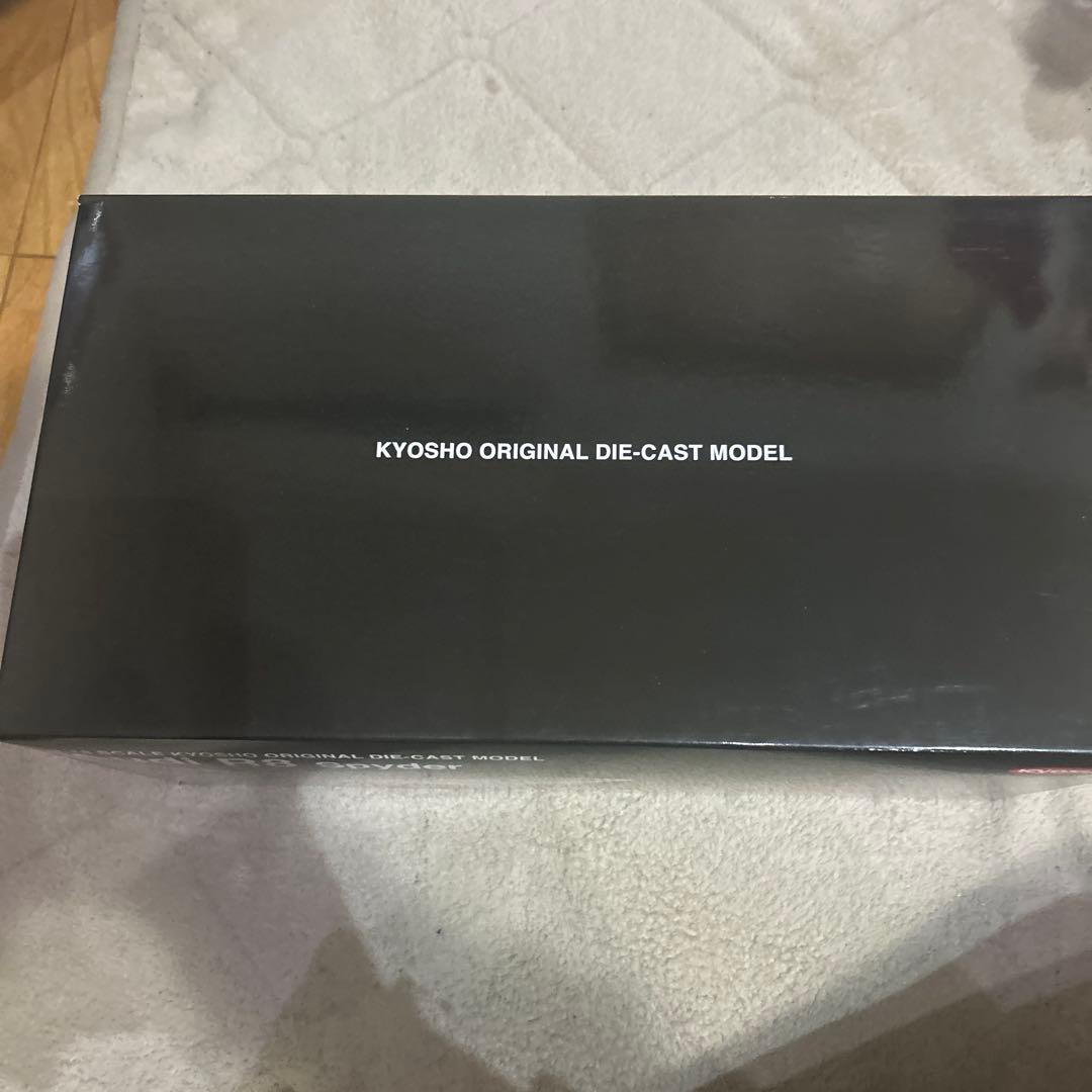 京商　1/18 アウディＲ８スパイダー