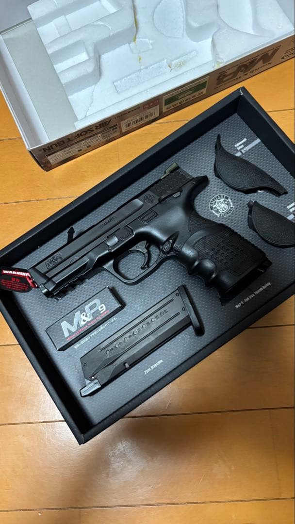 美品Smith & Wesson M&P9 ガスガン ガスブローバック東京マルイ
