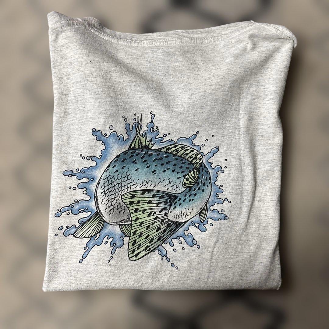 columbiaのtシャツ