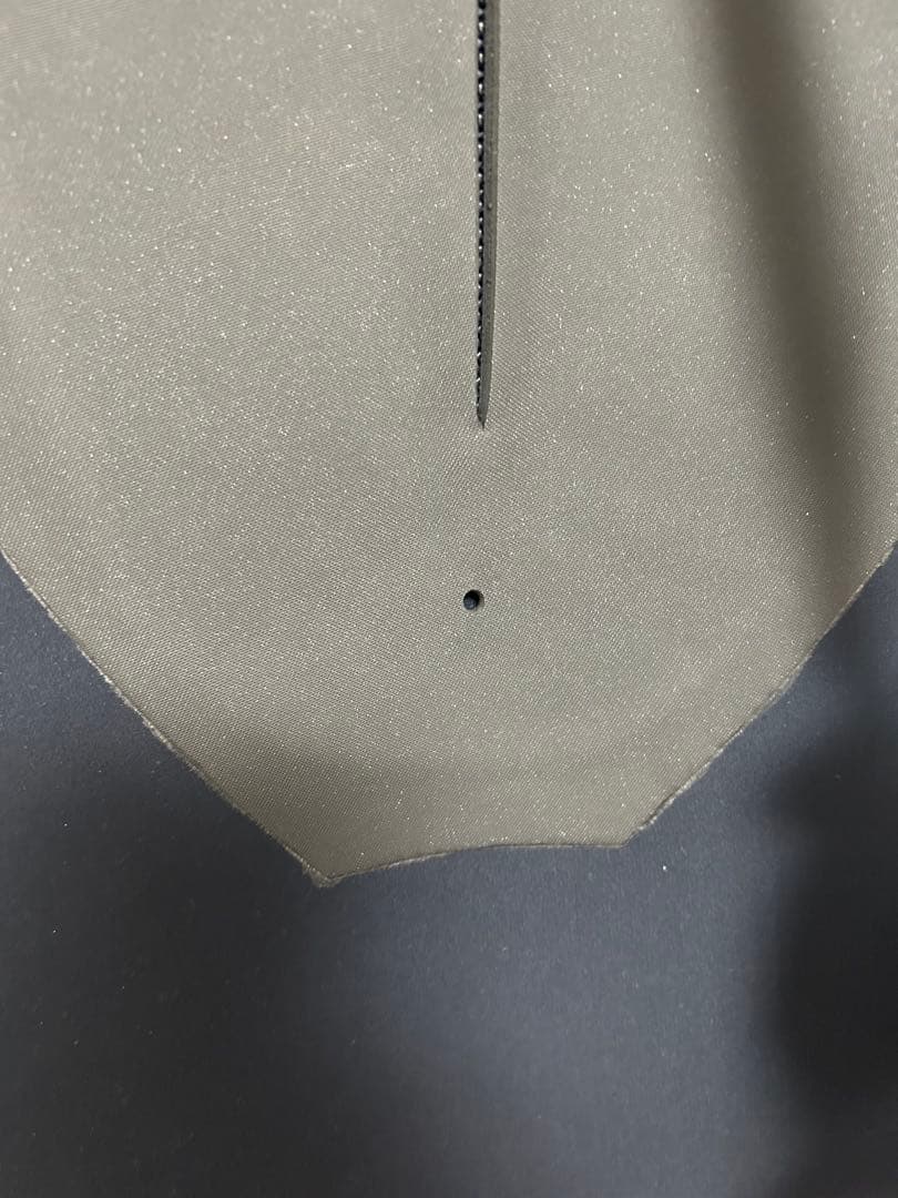 新品未使用　BILLABONG ウェットスーツ　セミドライ