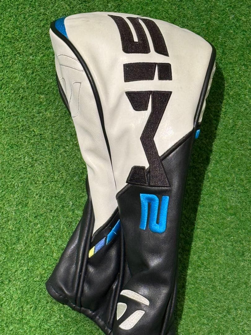 SIM2 MAX ドライバー 10.5° カバー付き