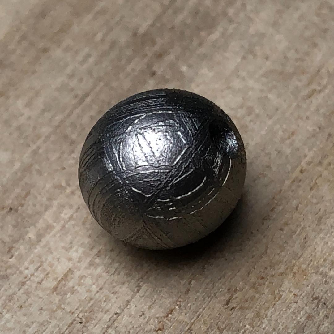 m*k様 ギベオン隕石 Gibeon Meteorite メテオライト 鉄隕石