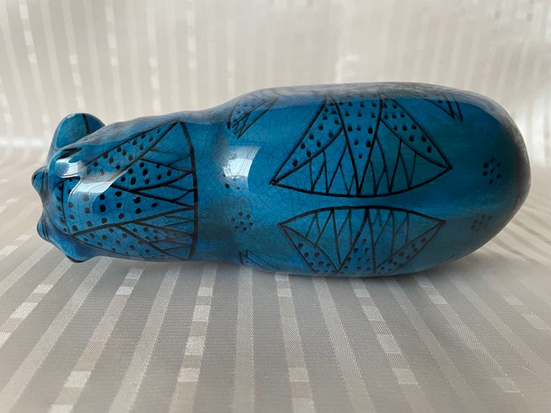 メトロポリタン美術館 青いカバ ウィリアム 陶器製 レプリカ