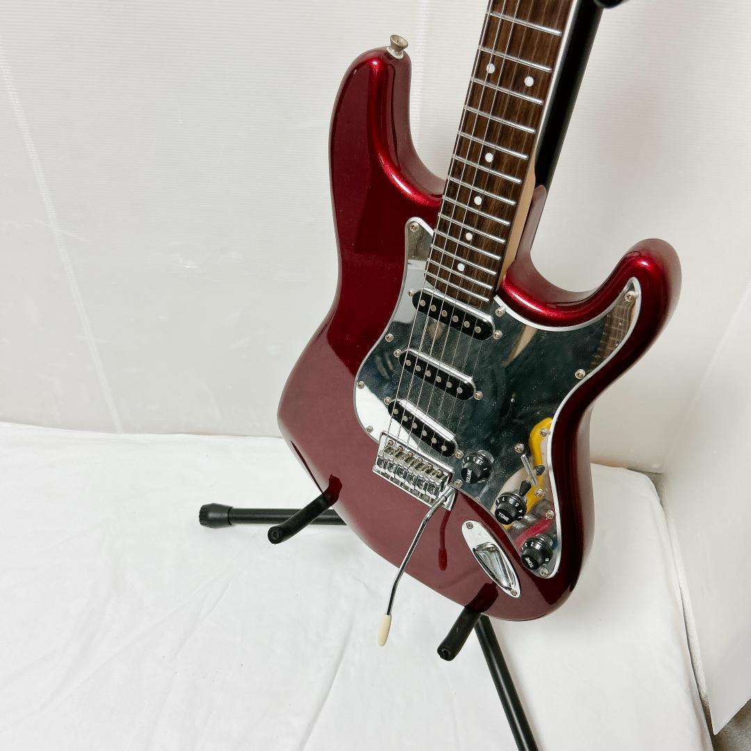 美品 Mavis 初心者向けエレキギター レッド ミラータイプピックガード
