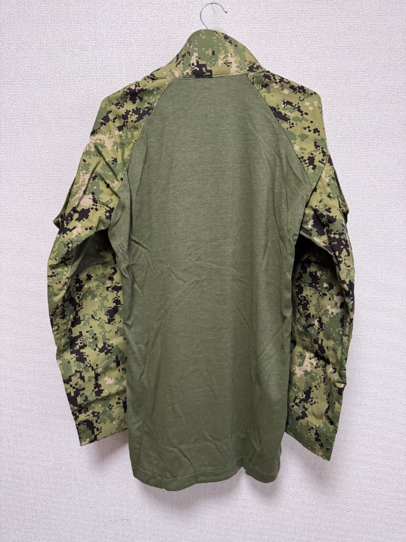 未使用 実物 Crye AOR2 コンバットシャツ Navy Custom G2