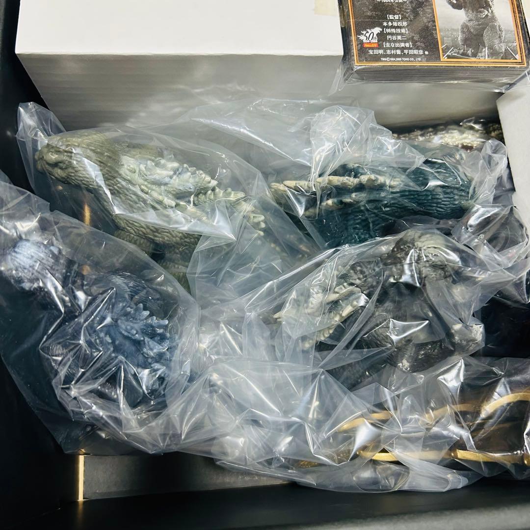 ゴジラ50周年メモリアルボックス ムービーモンスターシリーズ フィギュア ソフビ