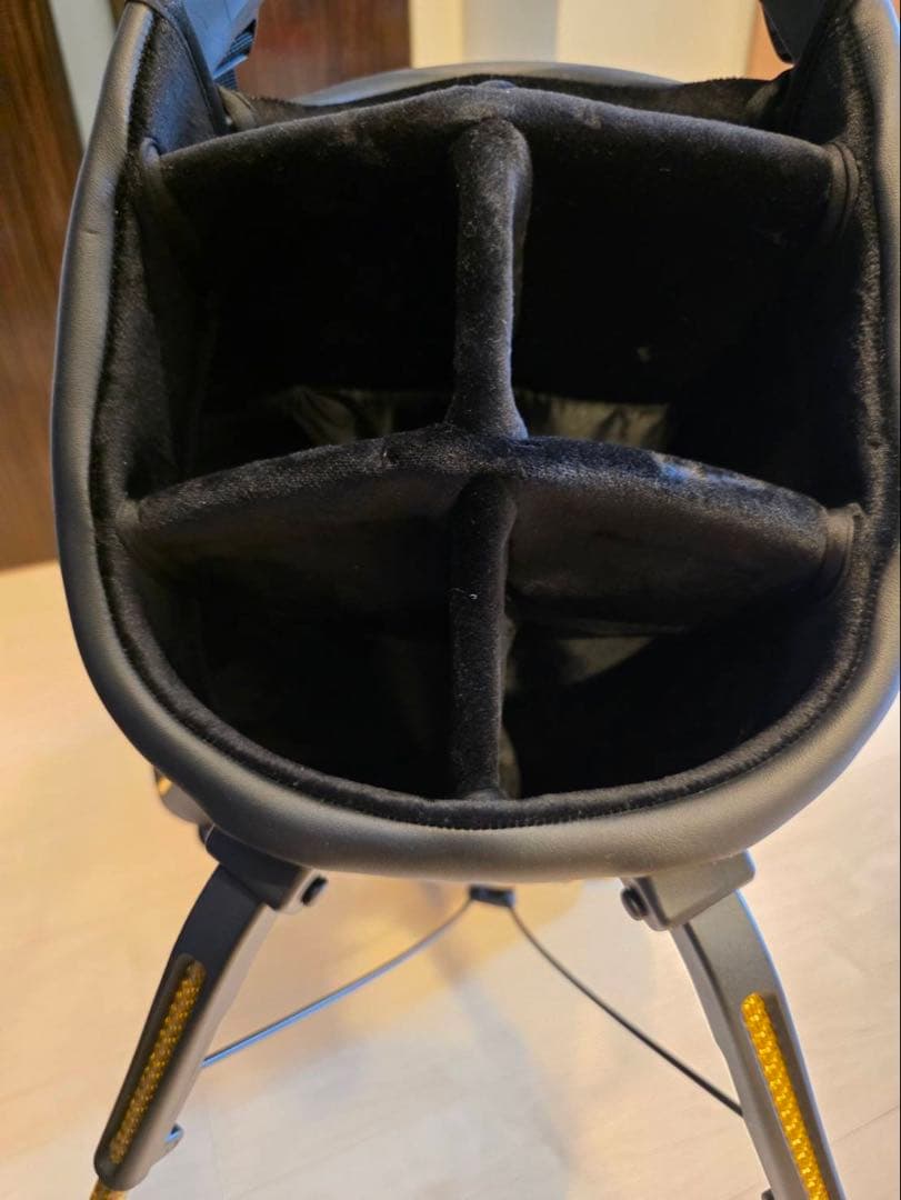 y*i様 【限定・未プレイ美品】VESSEL　プレイヤー4.0　キャディバック