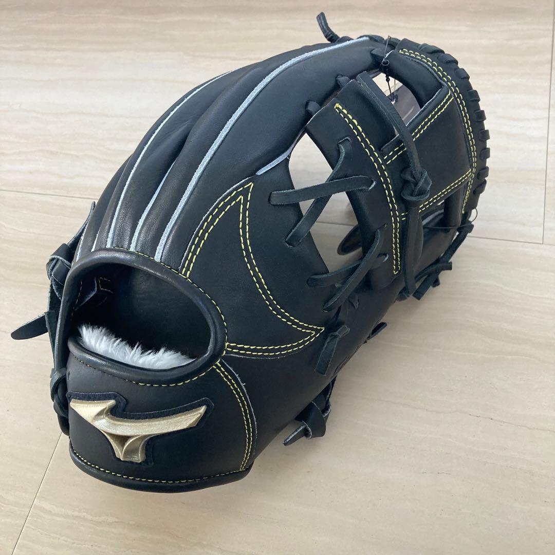 未使用品ミズノ グローバルエリートRG 少年軟式オールラウンド用グローブ