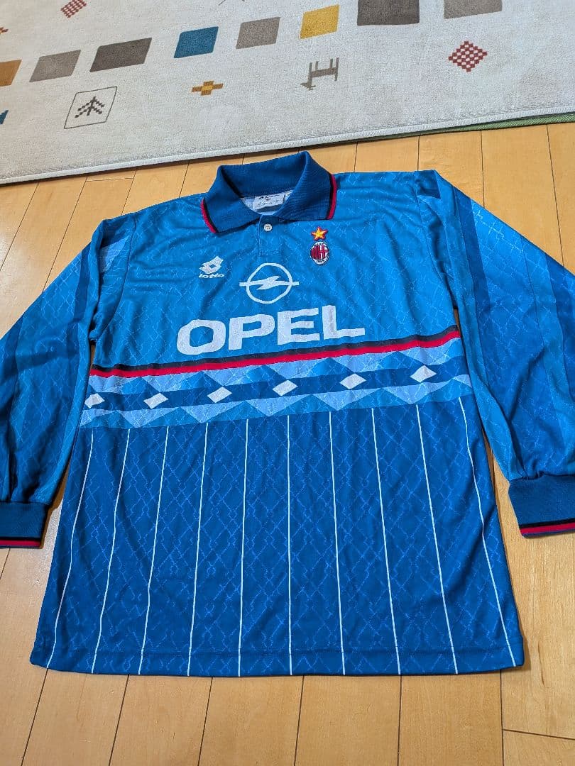 ヴィンテージユニフォームミランオーセンティック長袖ユニフォーム水色