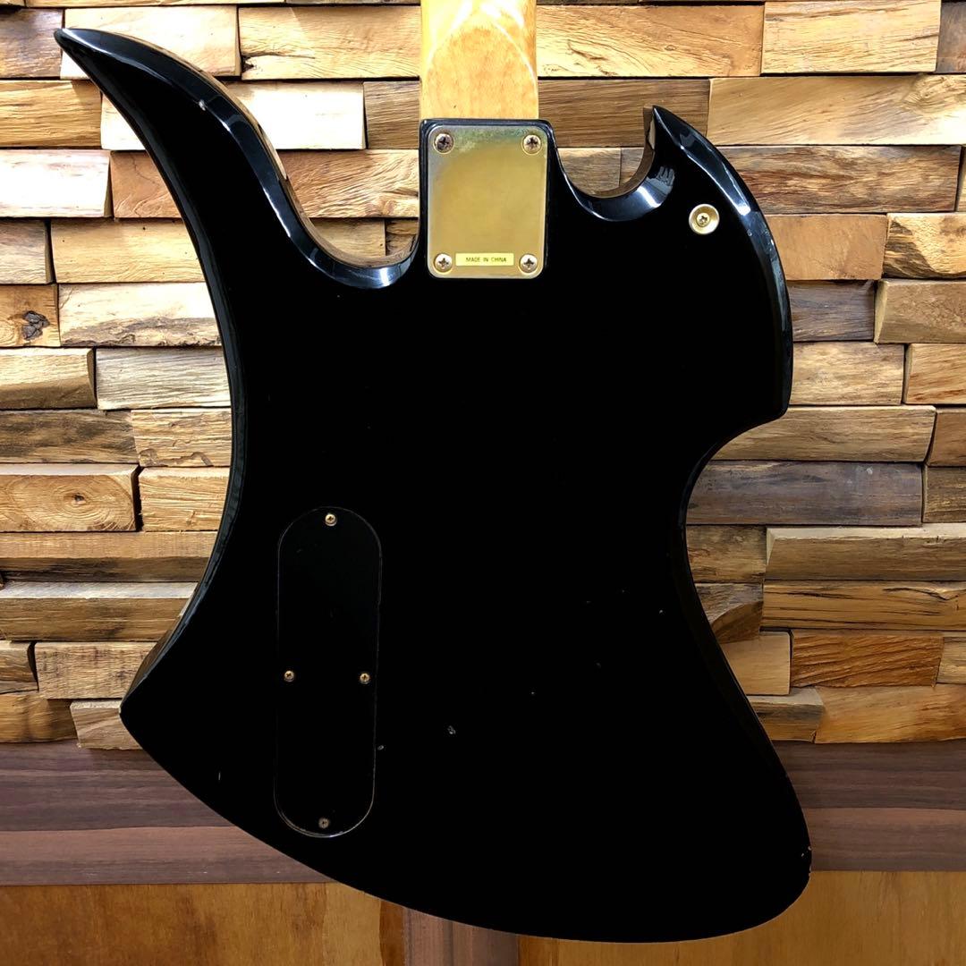 エレキギター　Vintege　モッキンバードタイプ　本体のみ