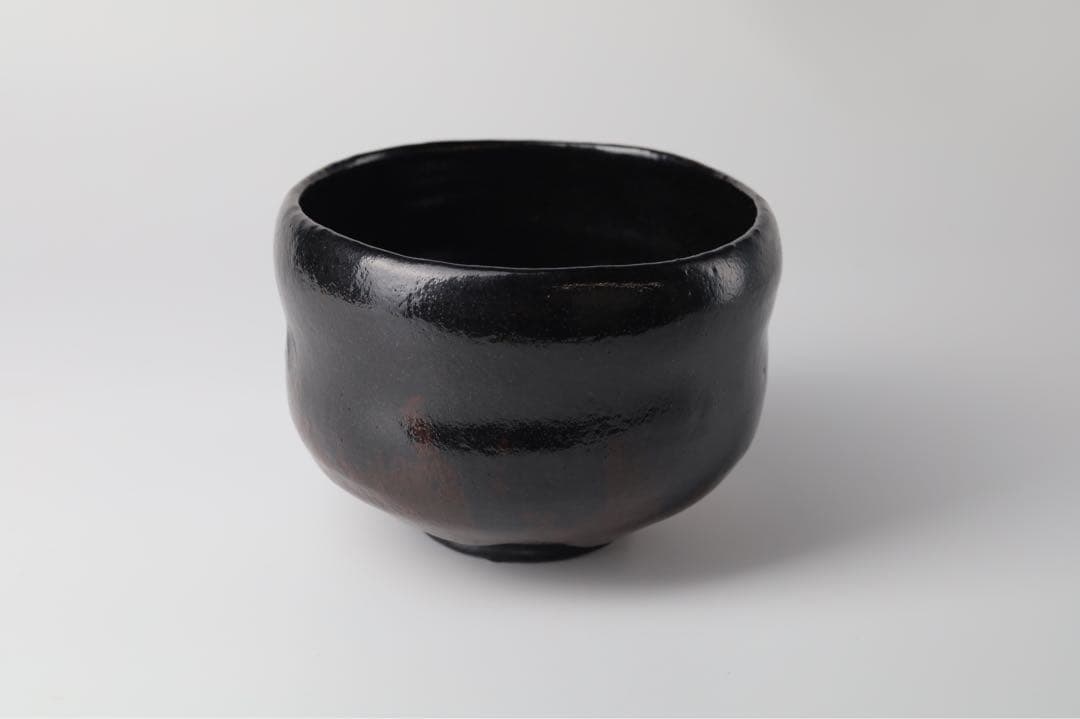 黒樂　のんこう写　稲妻