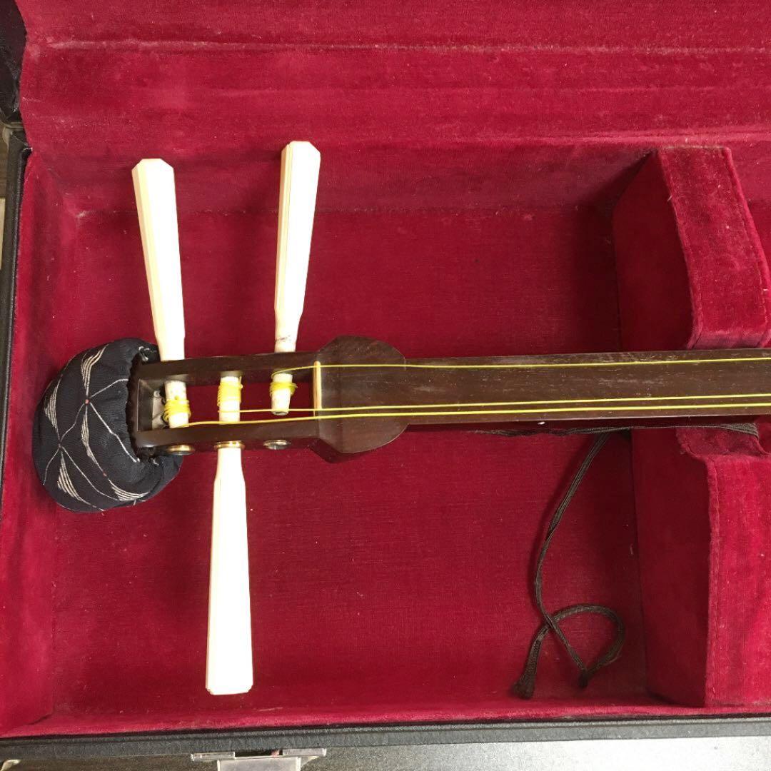 三味線　本体　ハードケース付