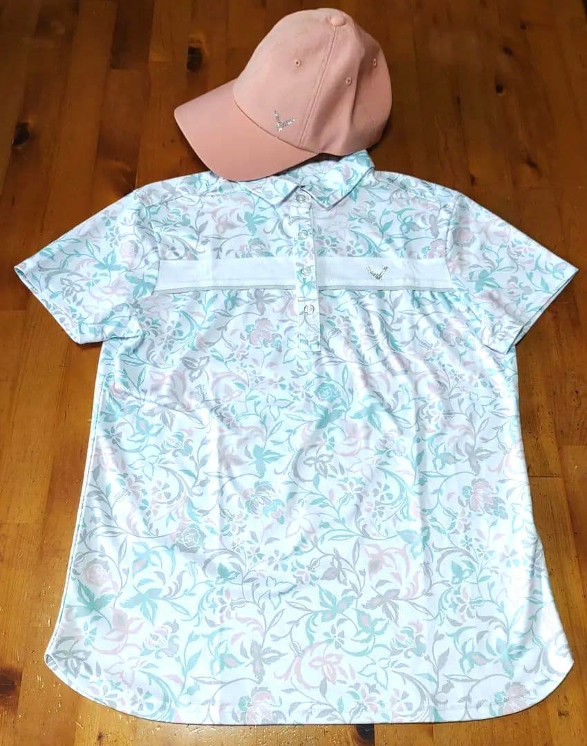 キャロウェイゴルフ　レッドレーベル　薔薇柄　ラインストーン付き　ゴルフキャップ