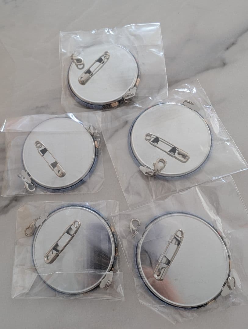 銀魂 土方十四郎 ジャンフェス限定 繋がる缶バッジ