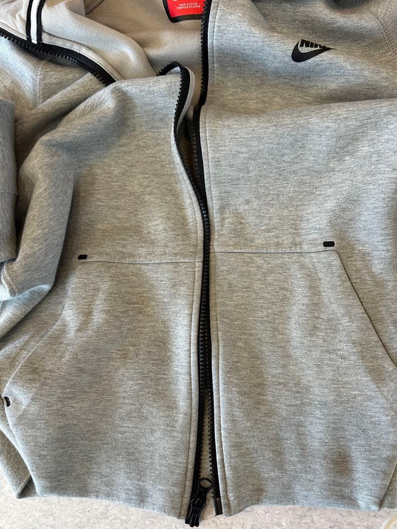 Nike ジャージ セットアップLとM テックフリース　ナイキ