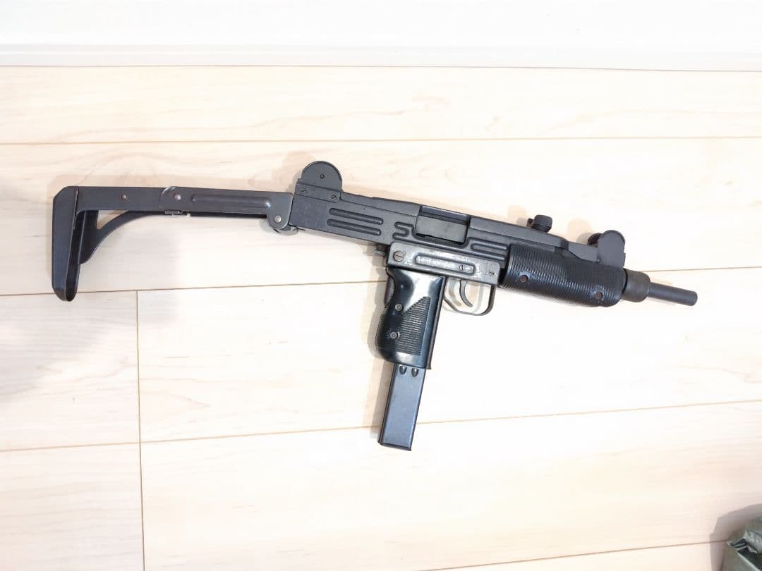 マルシン　UZI　モデルガン