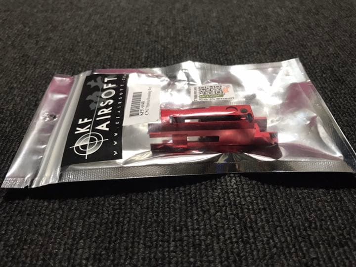 ハイキャパ5.1用 フェザーウェイトピストン メタル製 - レッド