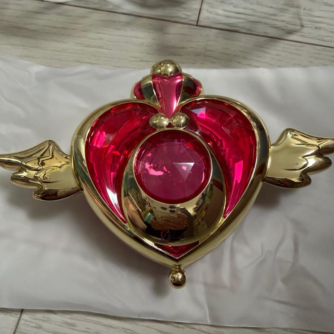 セーラームーン　プロプリカ　クライシスムーンコンパクト