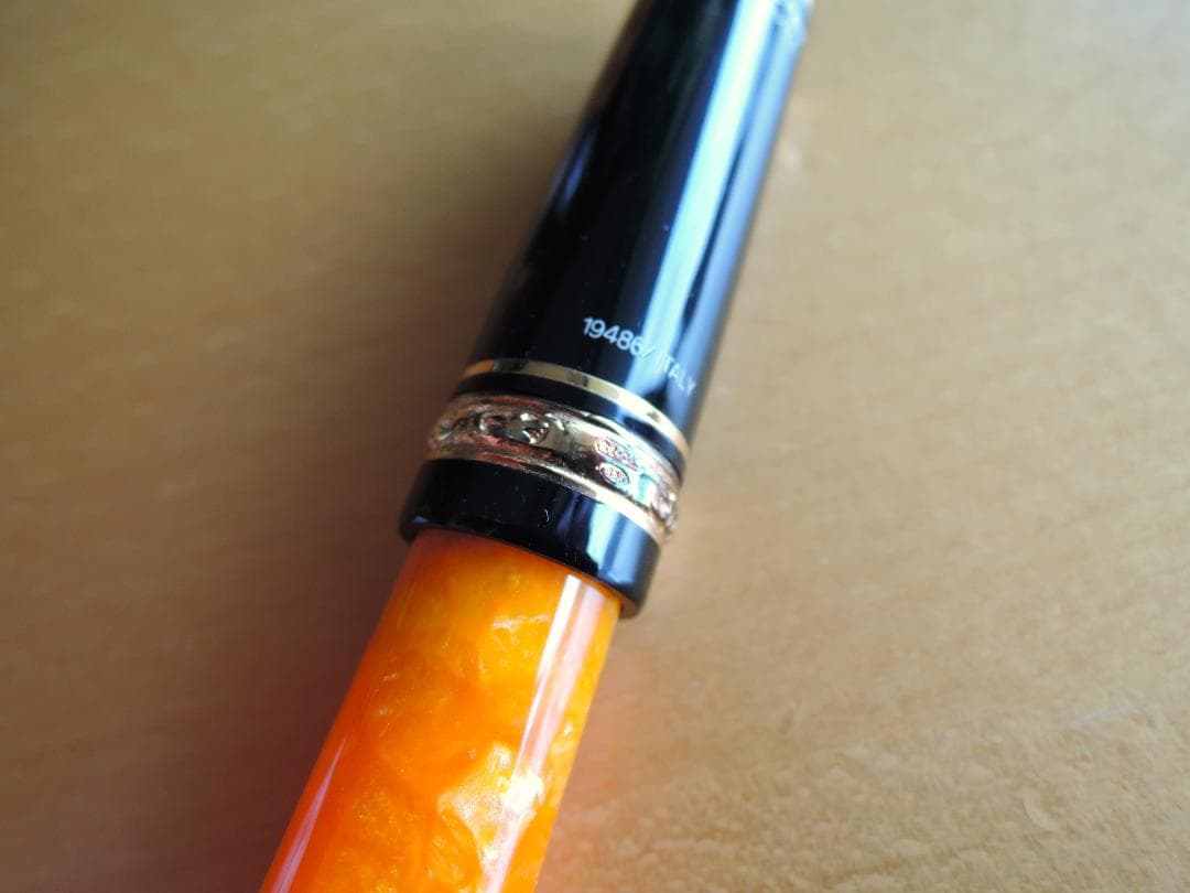 【バロン】デルタ ドルチェビータ ミディアム万年筆 バーメイル18K F