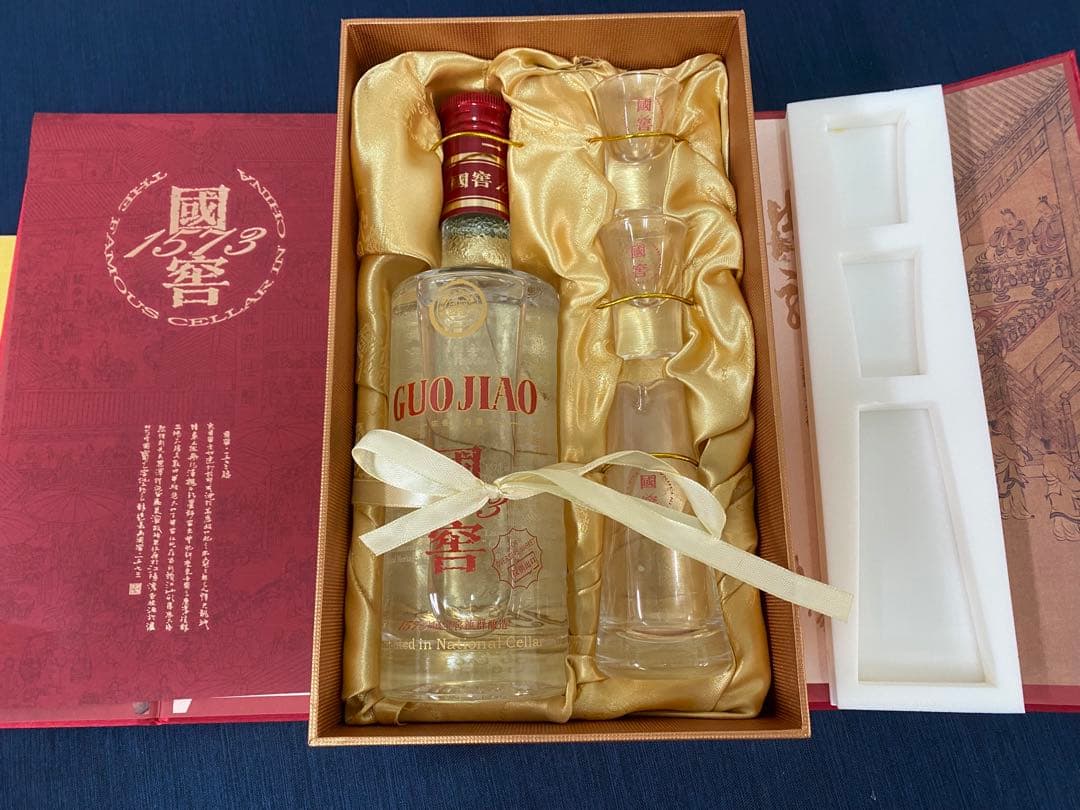 高級白酒 国窖 グオジャオ1573 (375ml) グラスセット