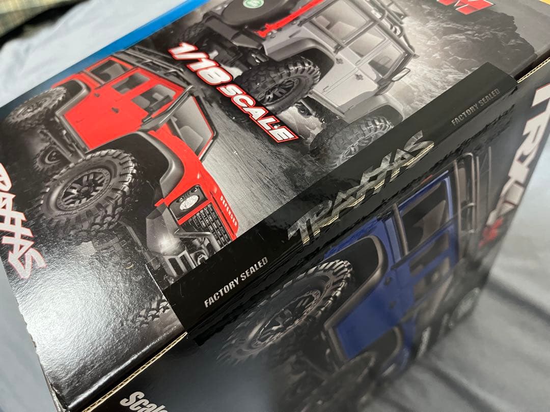 Traxxas　トラクサス　trx4m ディフェンダー　内装込み　正規　技適あり