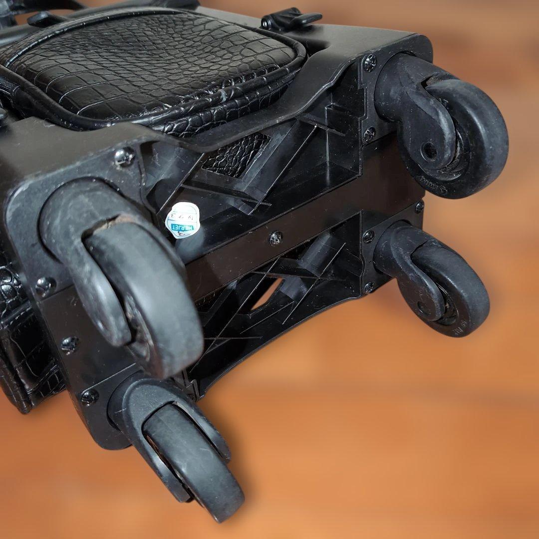 SWANY キャリーバッグ ブラック クロコ型押