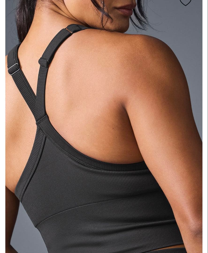 専用　ALO yoga⭐︎ Bra Tank BLACK xs 正規品