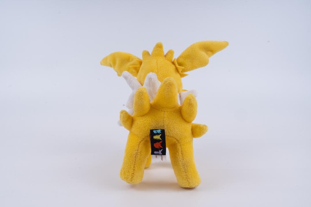 【圧縮なしで匿名配送・タグなし】ブイズ　ぬいぐるみ ポケドール