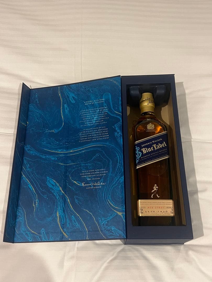 新品未開封JOHNNIE WALKERジョニーウォーカーブルーラベル750ml