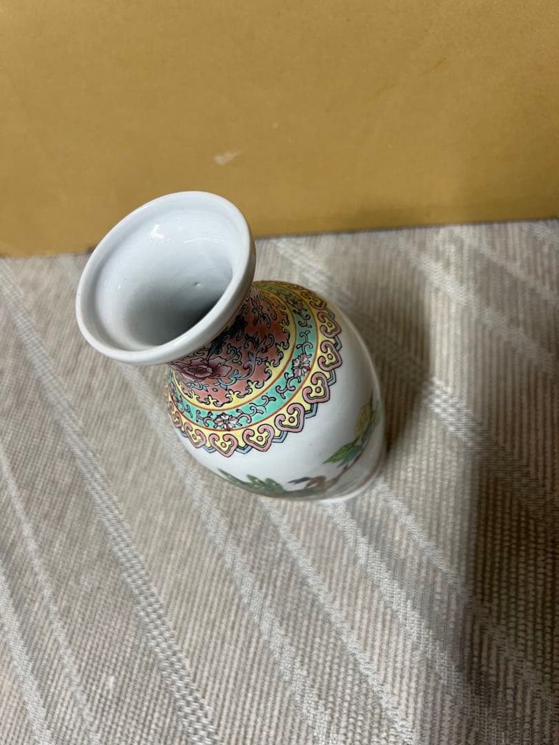 時代　中国　景徳鎮製　花瓶